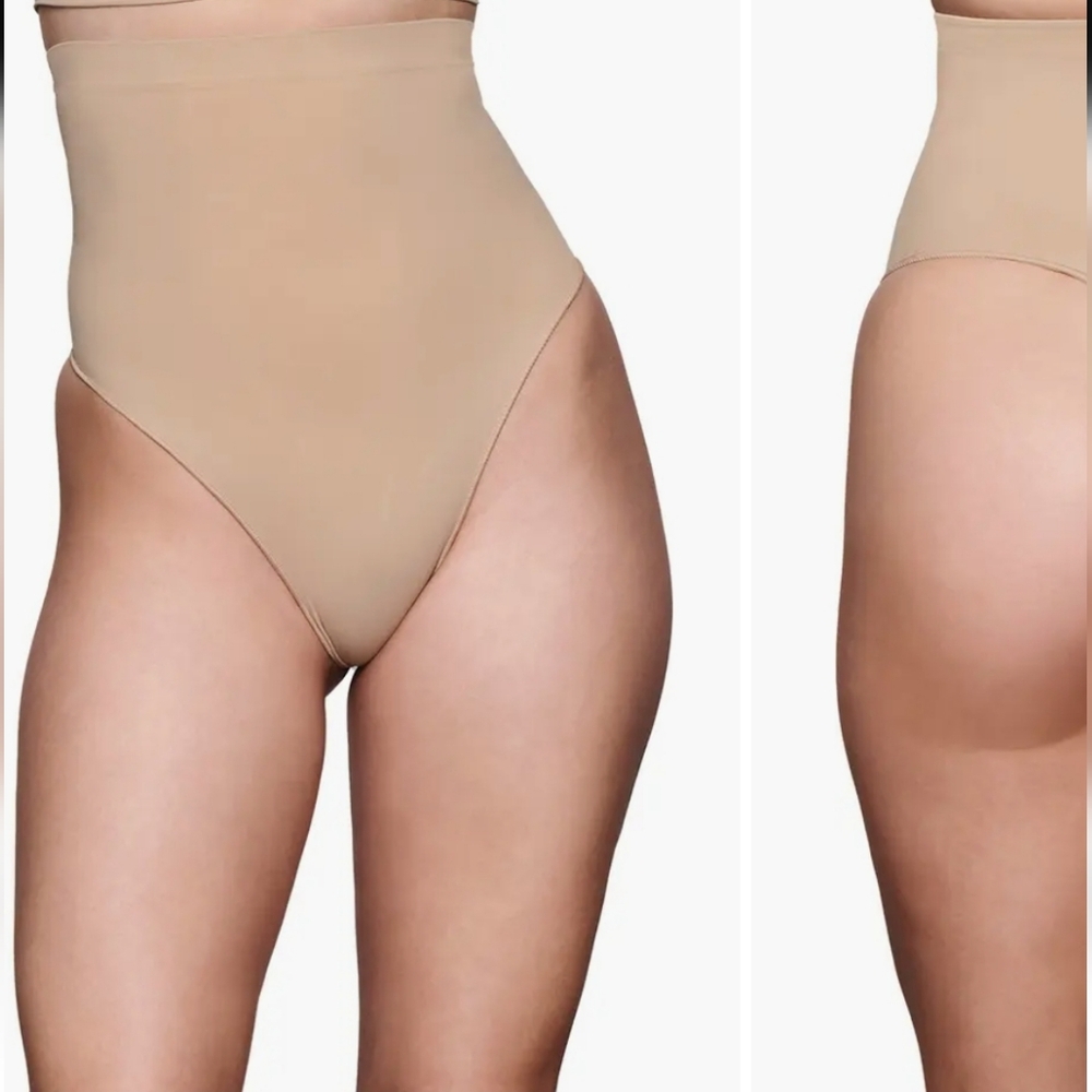 SKIMS High-Waist Seamless Body Shaper Thong – Size S/M | Color - Clay